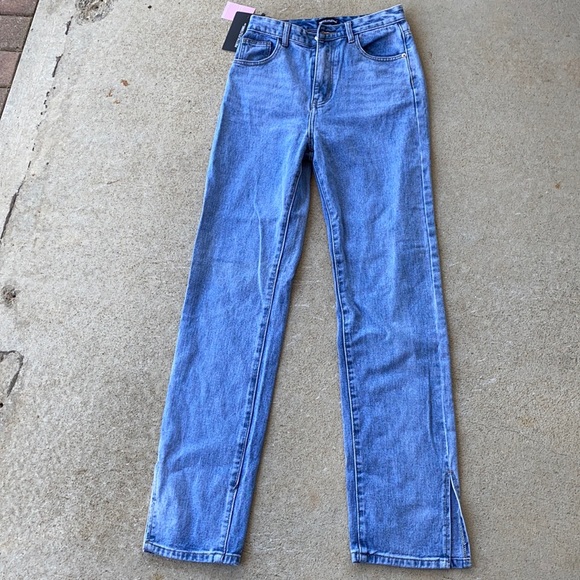 Pretty little thing ankle slit mom jeans - Picture 1 of 4